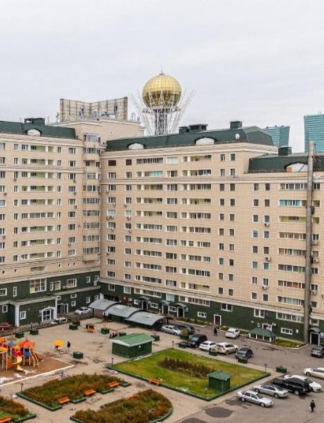 25 Вид На Байтерек Для 1-4 Человек С Кроватью И Раскладным Диваном Астана Экстерьер фото